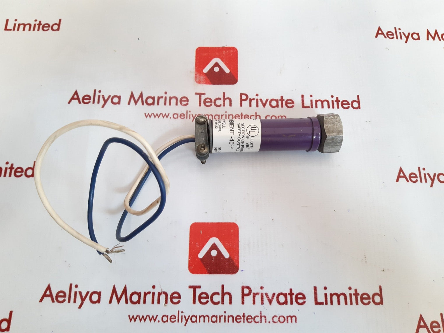 Honeywell C7027A 1031 2 U.V. Sensor Rev. F
