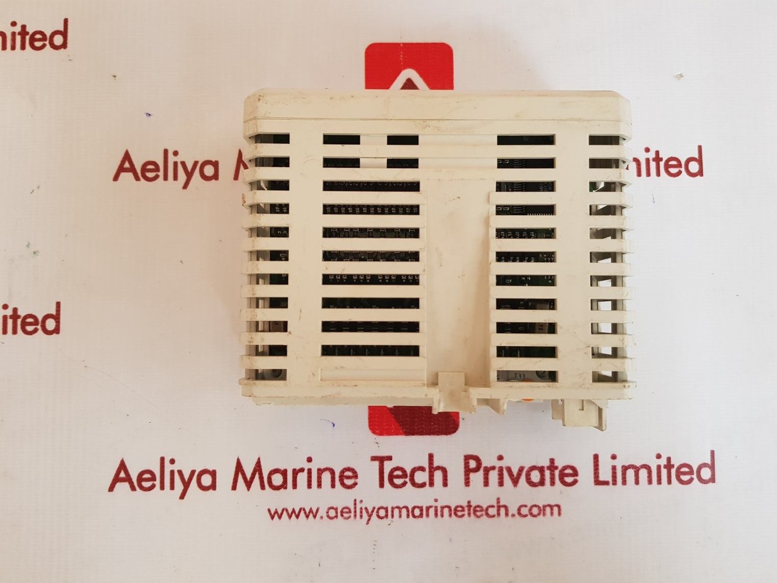 Abb do810 digital output module 3bse008510r1 pr: c