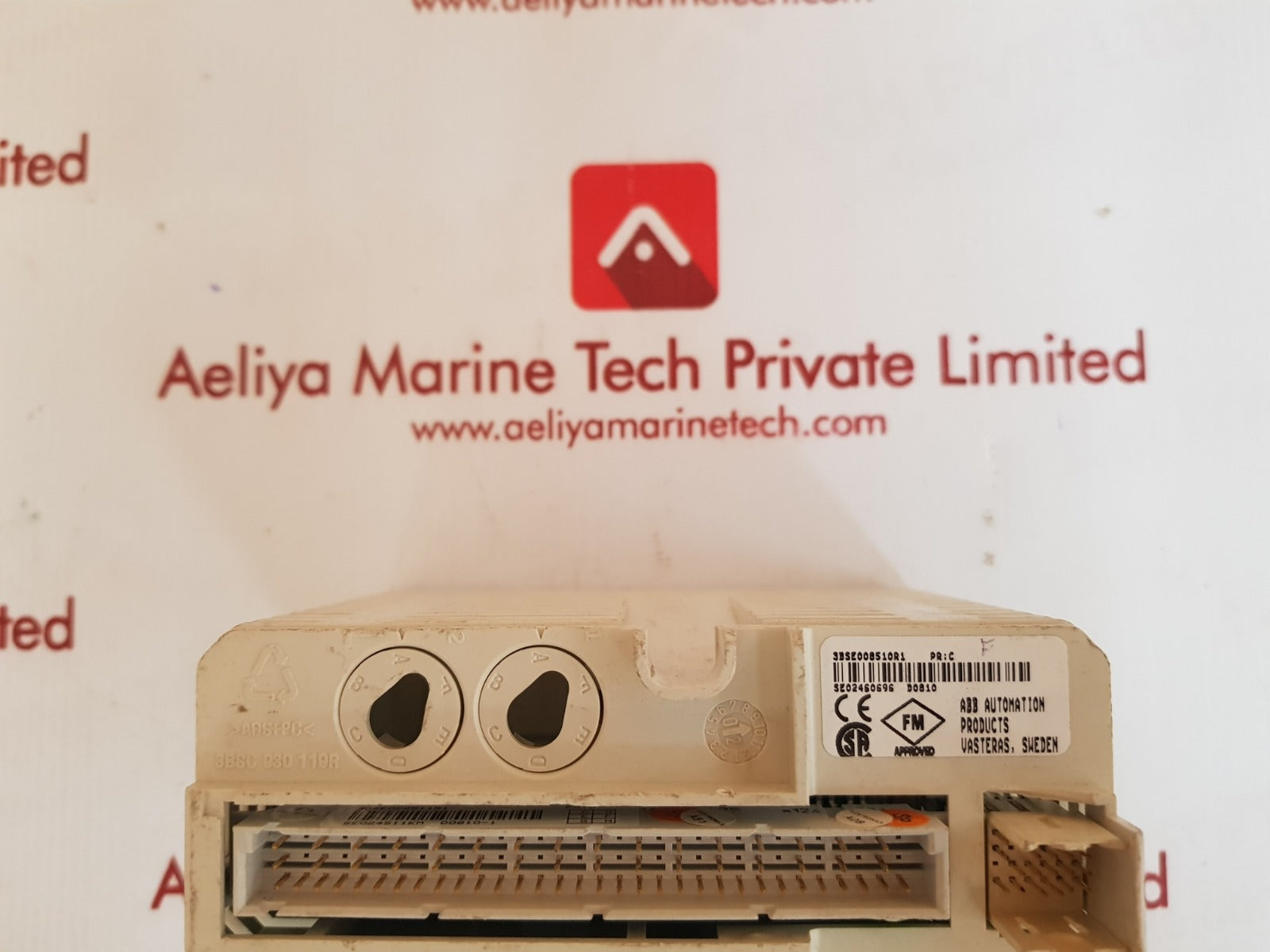 Abb do810 digital output module 3bse008510r1 pr: c