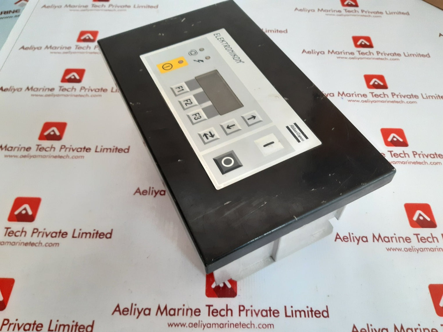 Atlas copco elektronikon  1900 0701 05 controller panel (Not working)