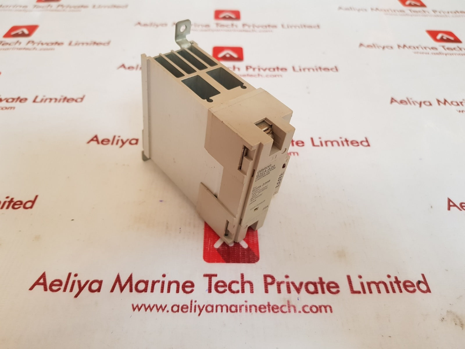 Omron g3pa-220b soild state relay g32a-a20 power device cartridge
