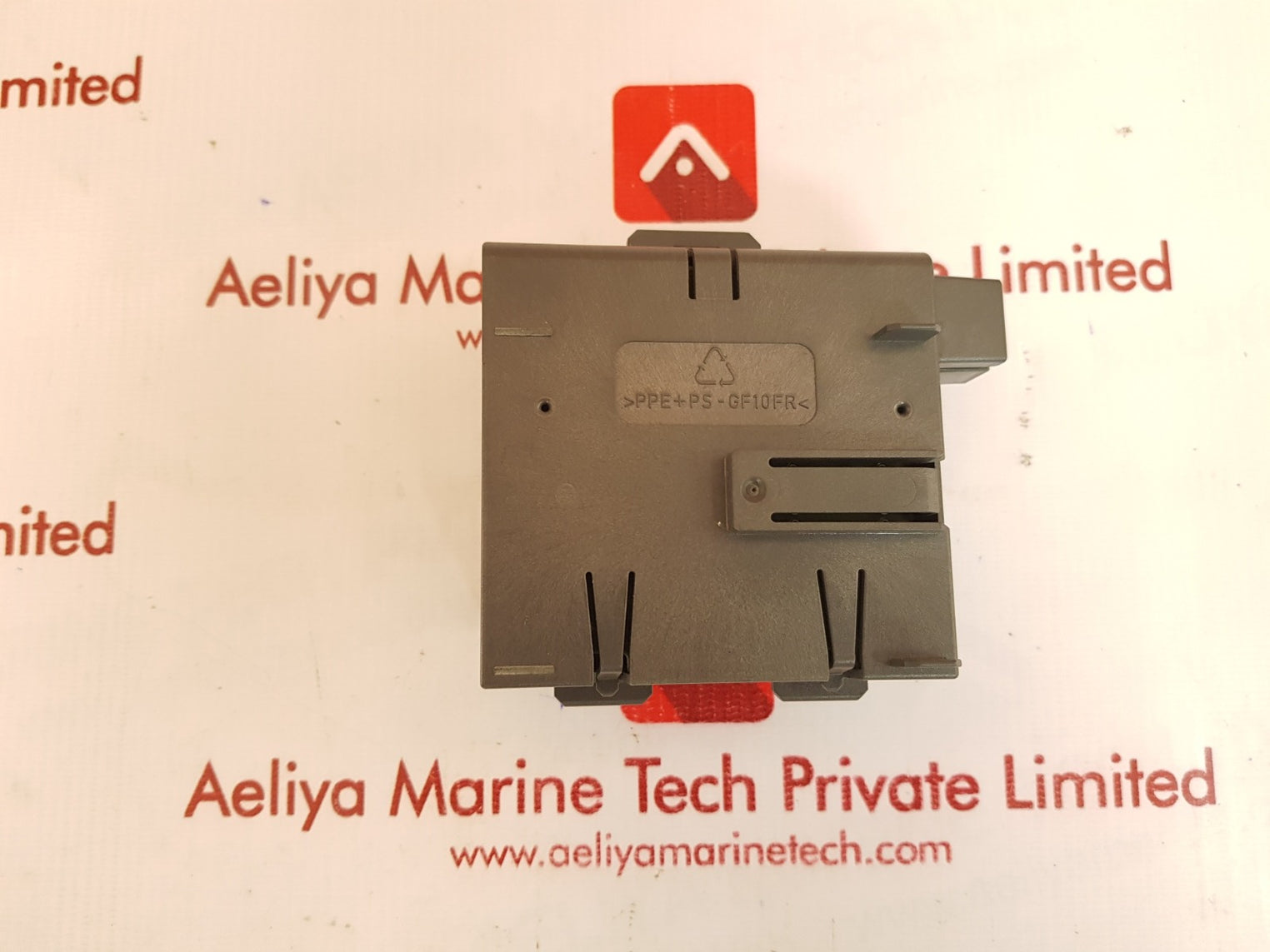 Siemens 6es7 195-7hb00-0xa0 bus module
