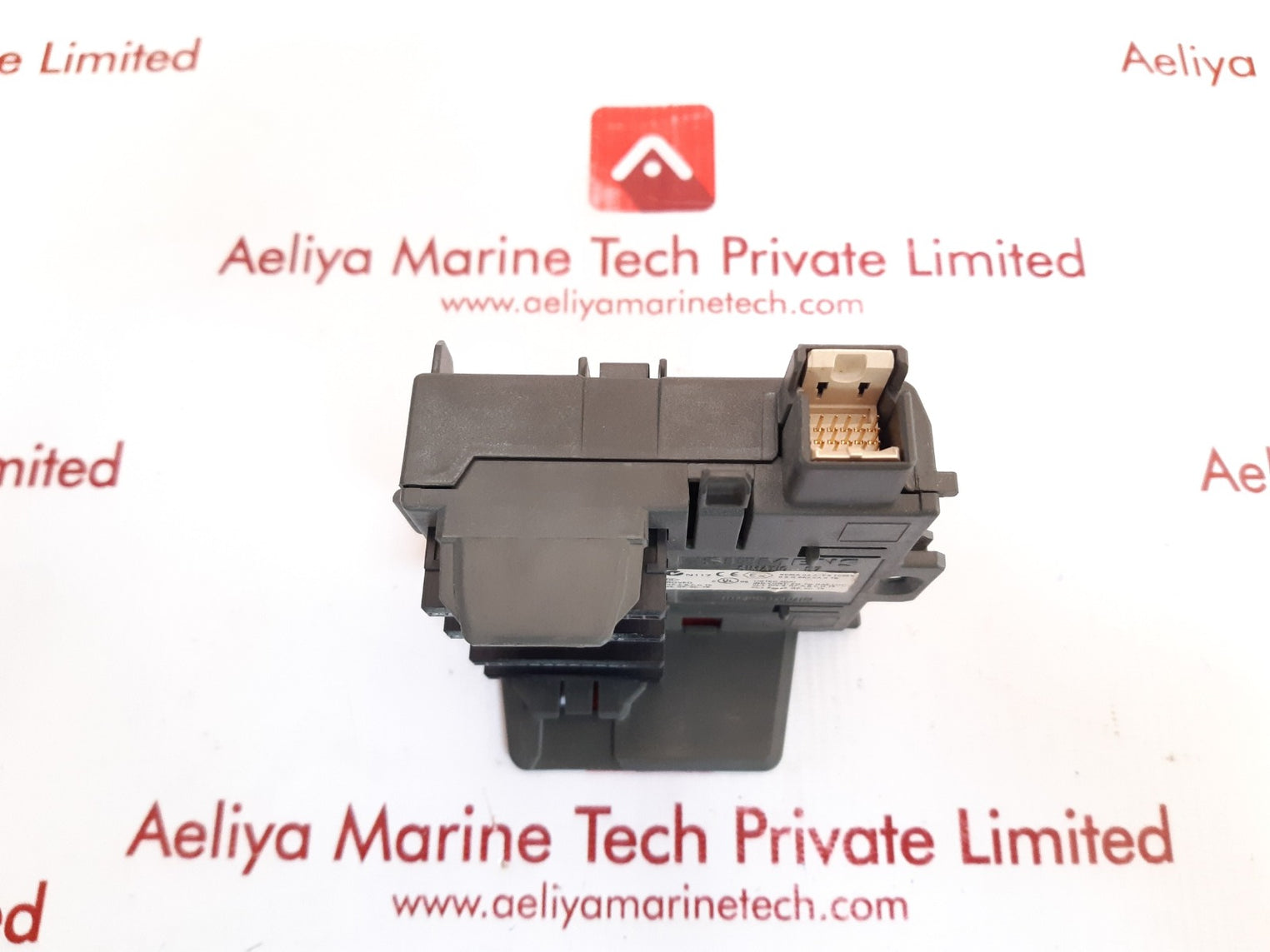 Siemens simatic s7 6es7 195-7hb00-0xa0 bus module 