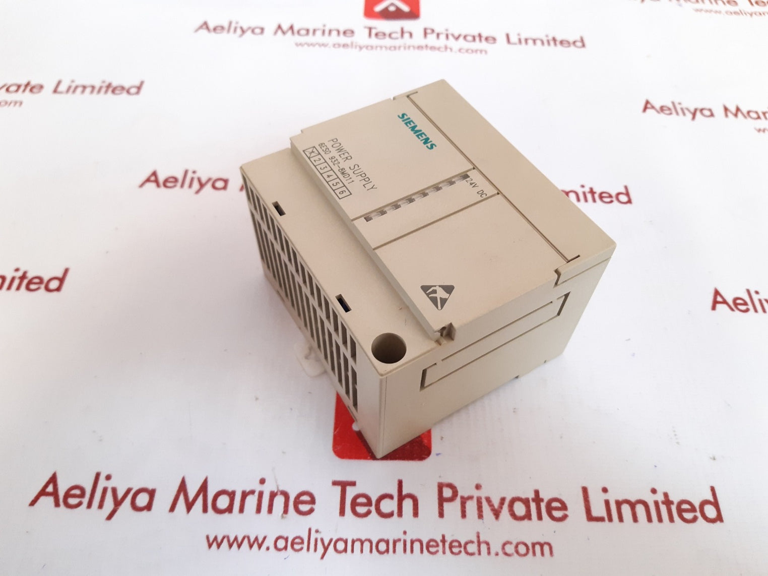 Siemens 6es0 932 - 8md11 power supply