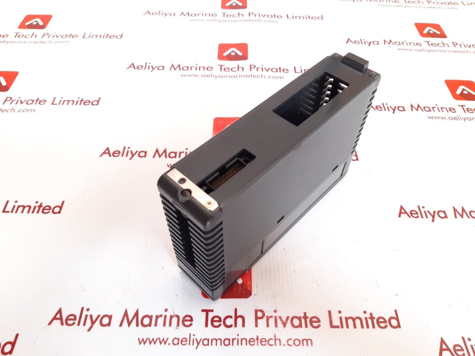 Automation direct d4-08nd3s input module