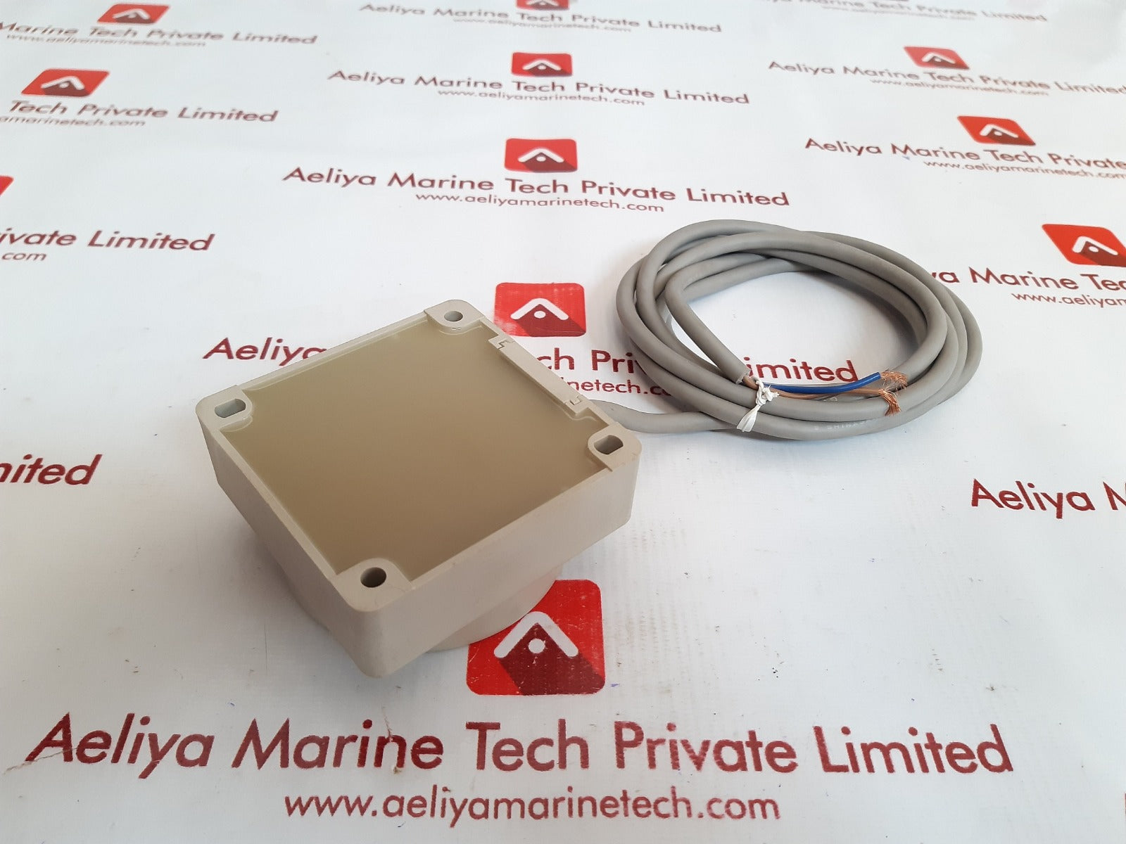 Fuji electric pe-b50ab proximity switch 
