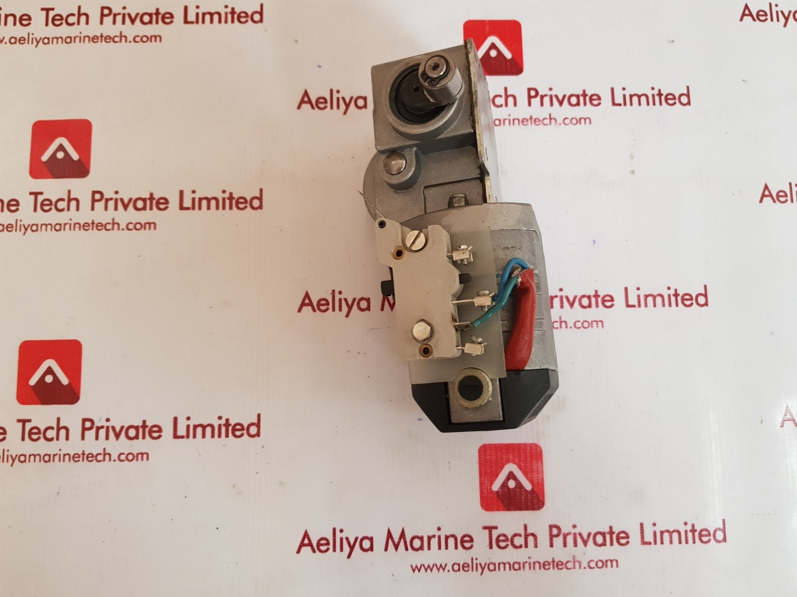 Abb uxab269330r948 trip  unit