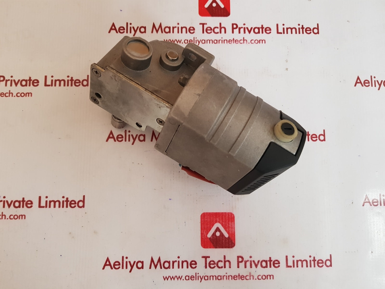Abb uxab269330r948 trip  unit