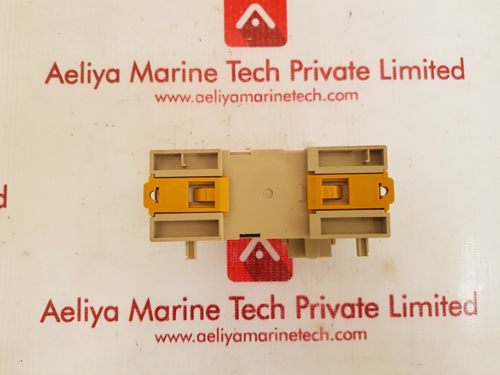 Omron zen-8e1dr plc input/output unit