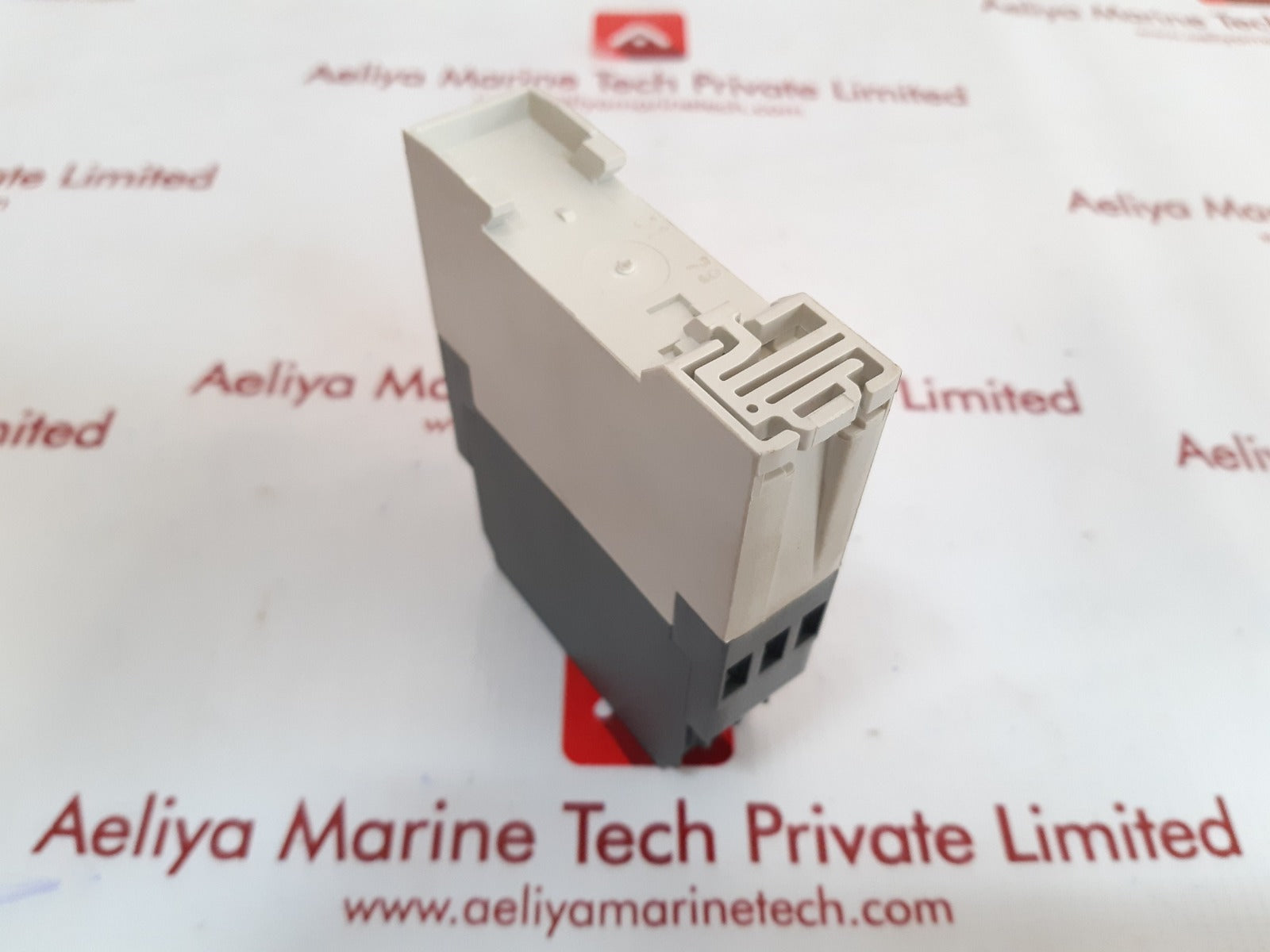 Abb ct-mfs.21 multifunction time relay 1svr630010r0200