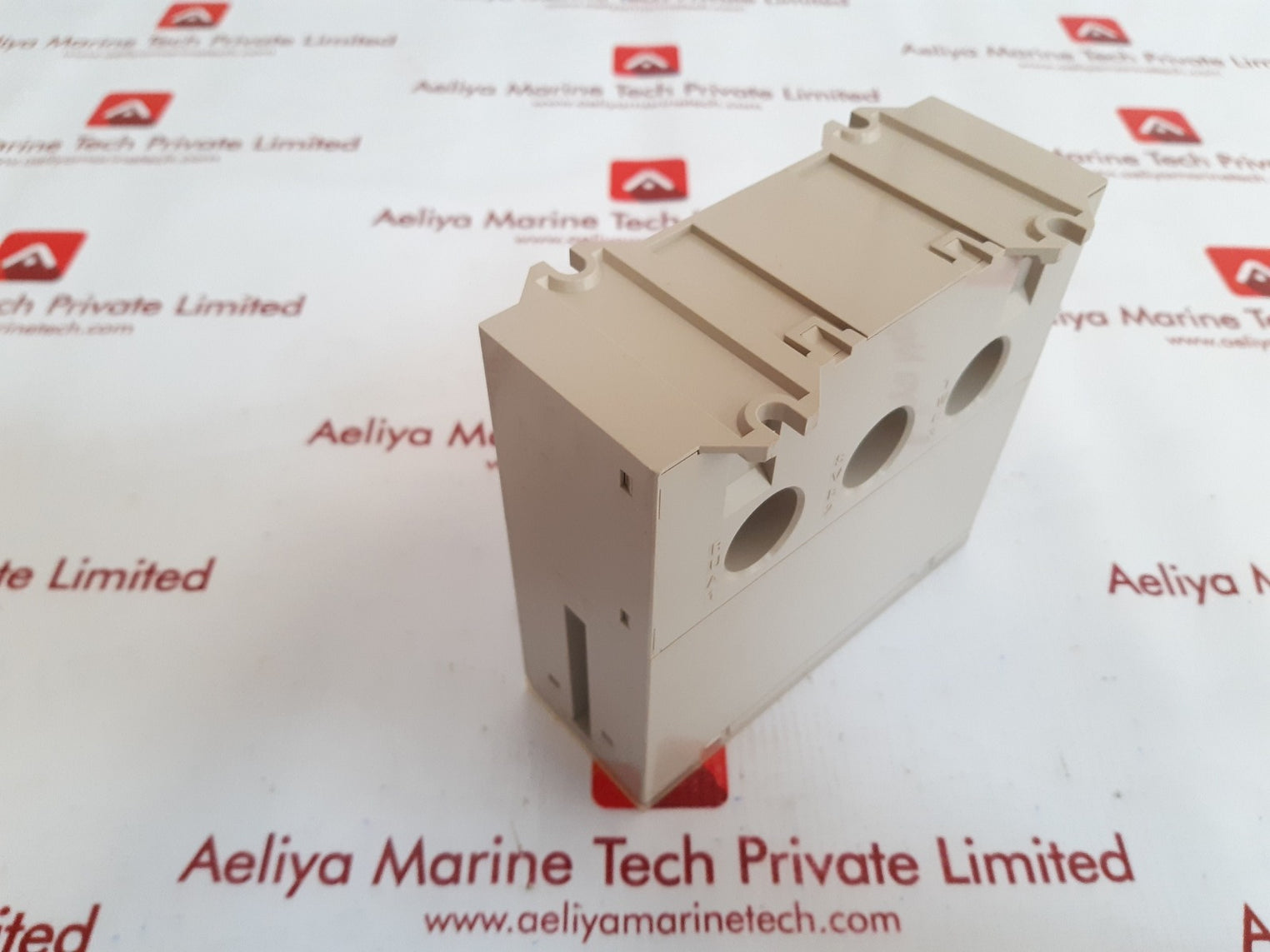 Omron k2cm-q1m motor relay