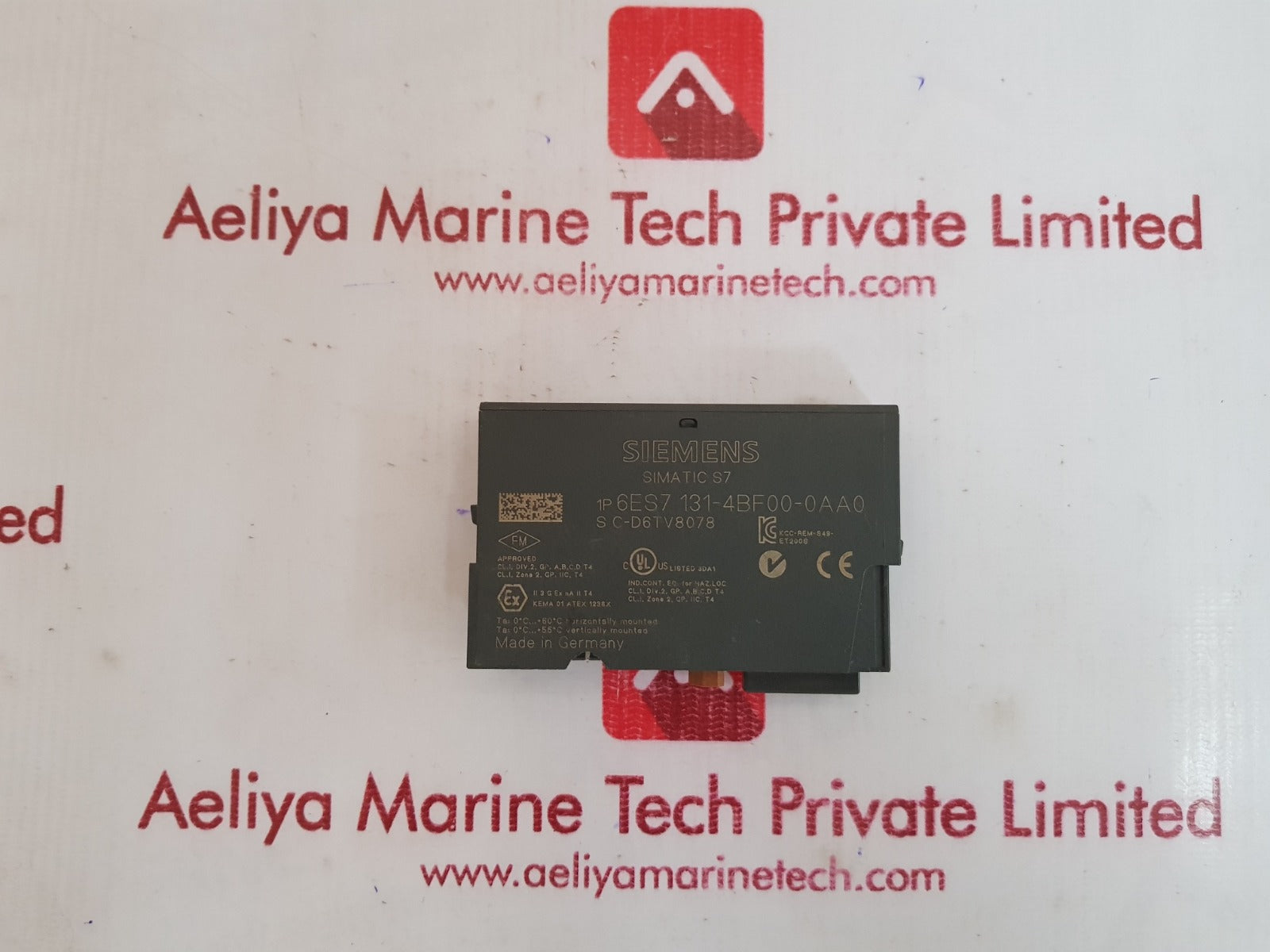 Siemens simatic s7 6es7 131-4bf00-0aa0 digital output module dc24v