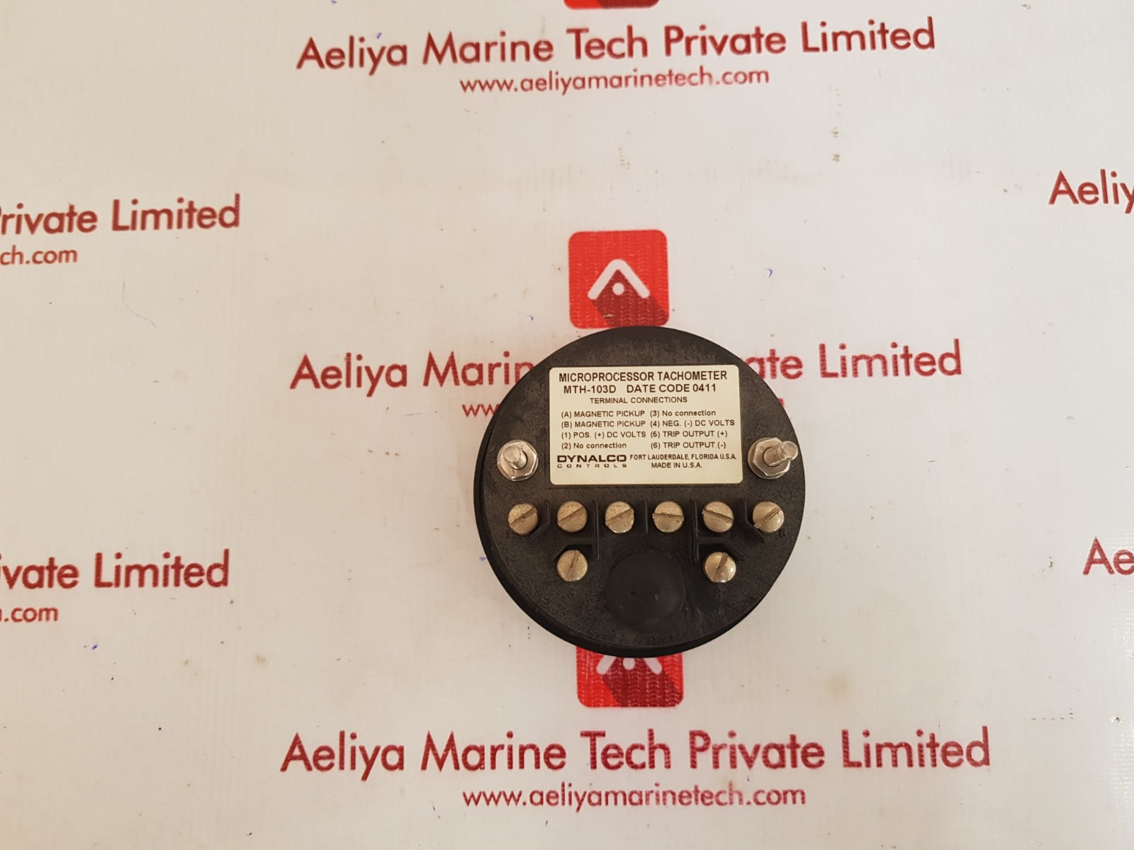 Dynalco controls mth-103d tachometer Used
