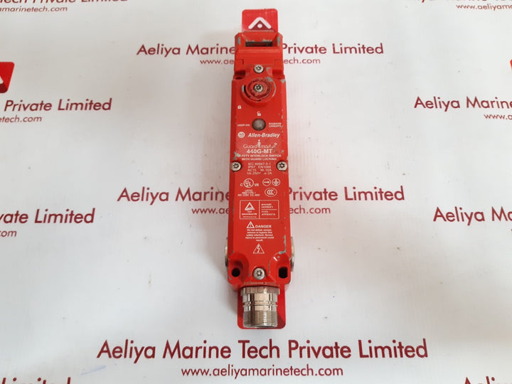 Allen-bradley guard master 440g-mt47048 safety interlock switch