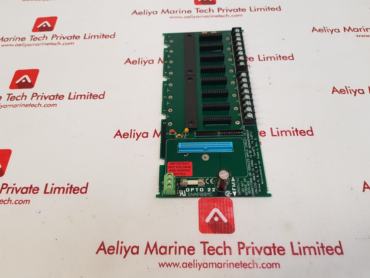 Opto 22 snapb8mc 8slot module rack 