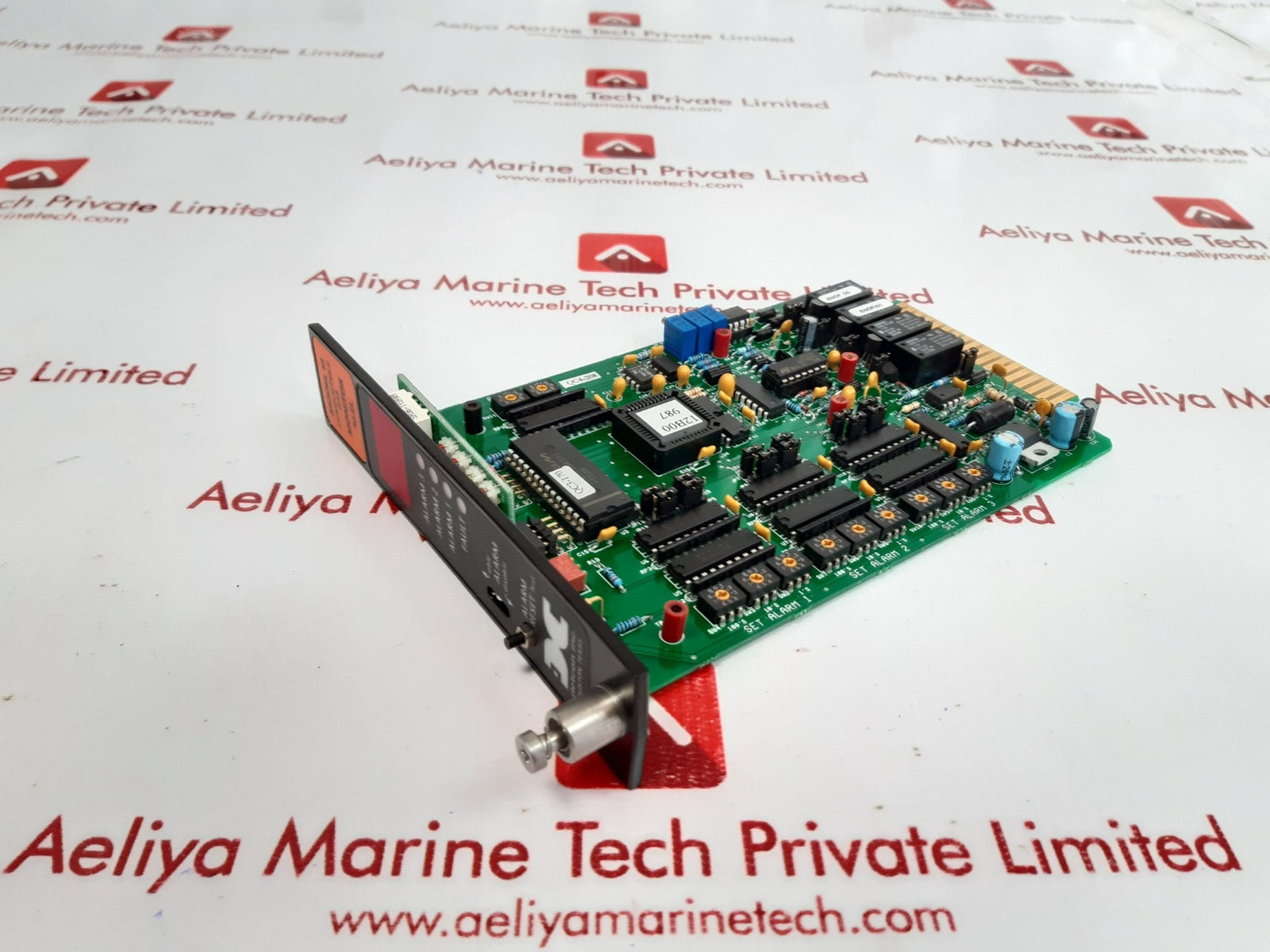 Detcon model 12 combustible gas monitor