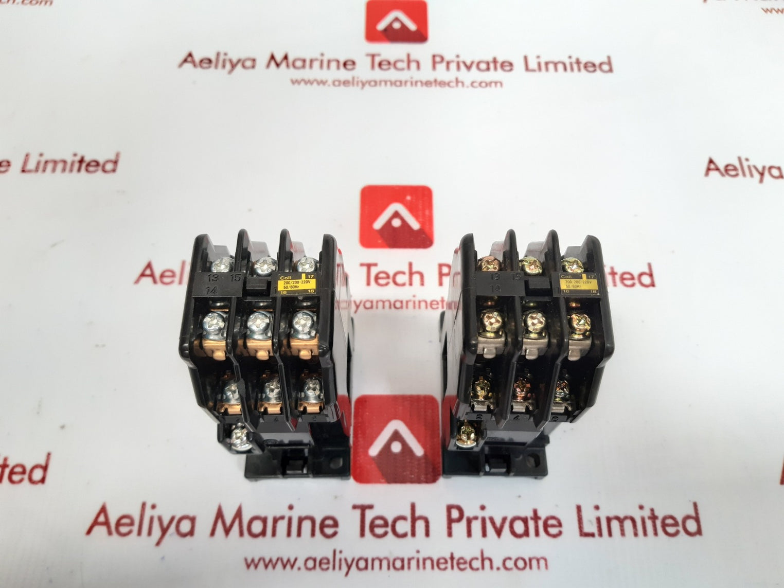 Fuji src50-2u/x (3a3b) auxiliary relay coil voltage 200/200-220v 50/60hz