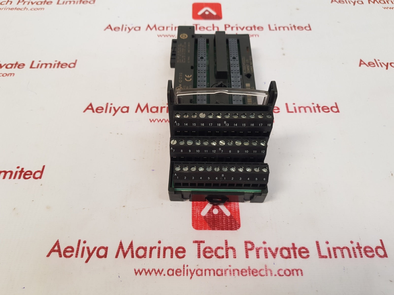 Ge ic200chs022j compact i/o carrier box style