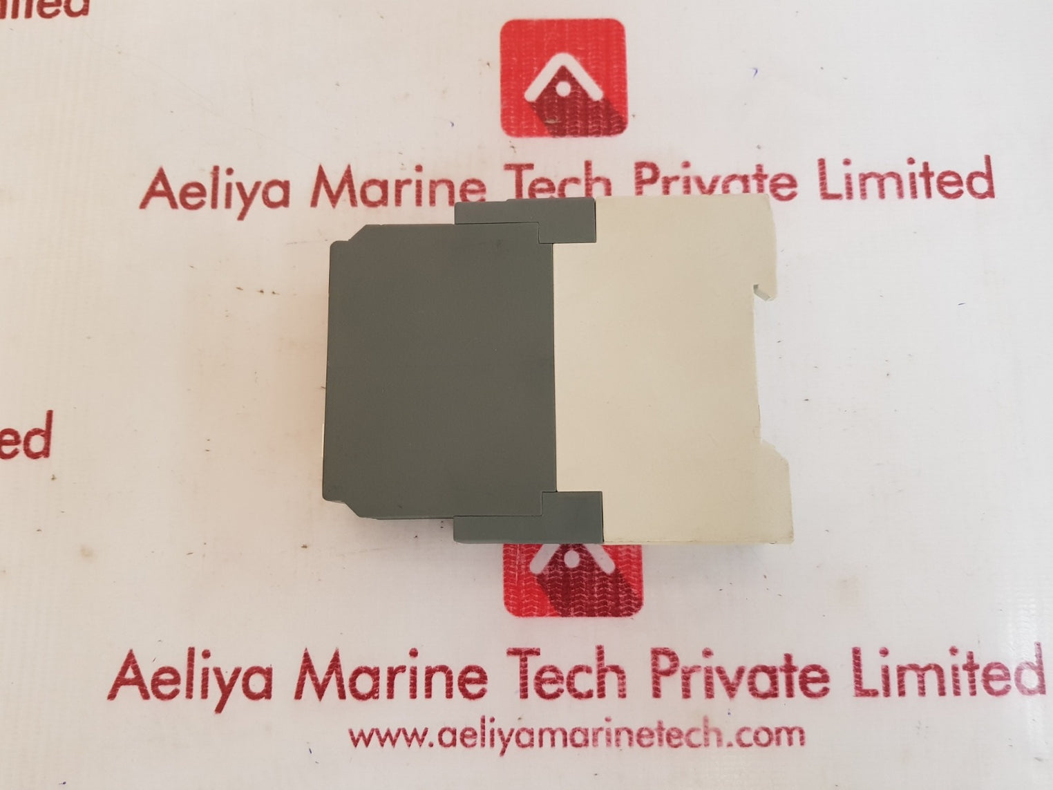 Abb cm-mss thermistor motor protection monitoring relay 1svr430811r0300 