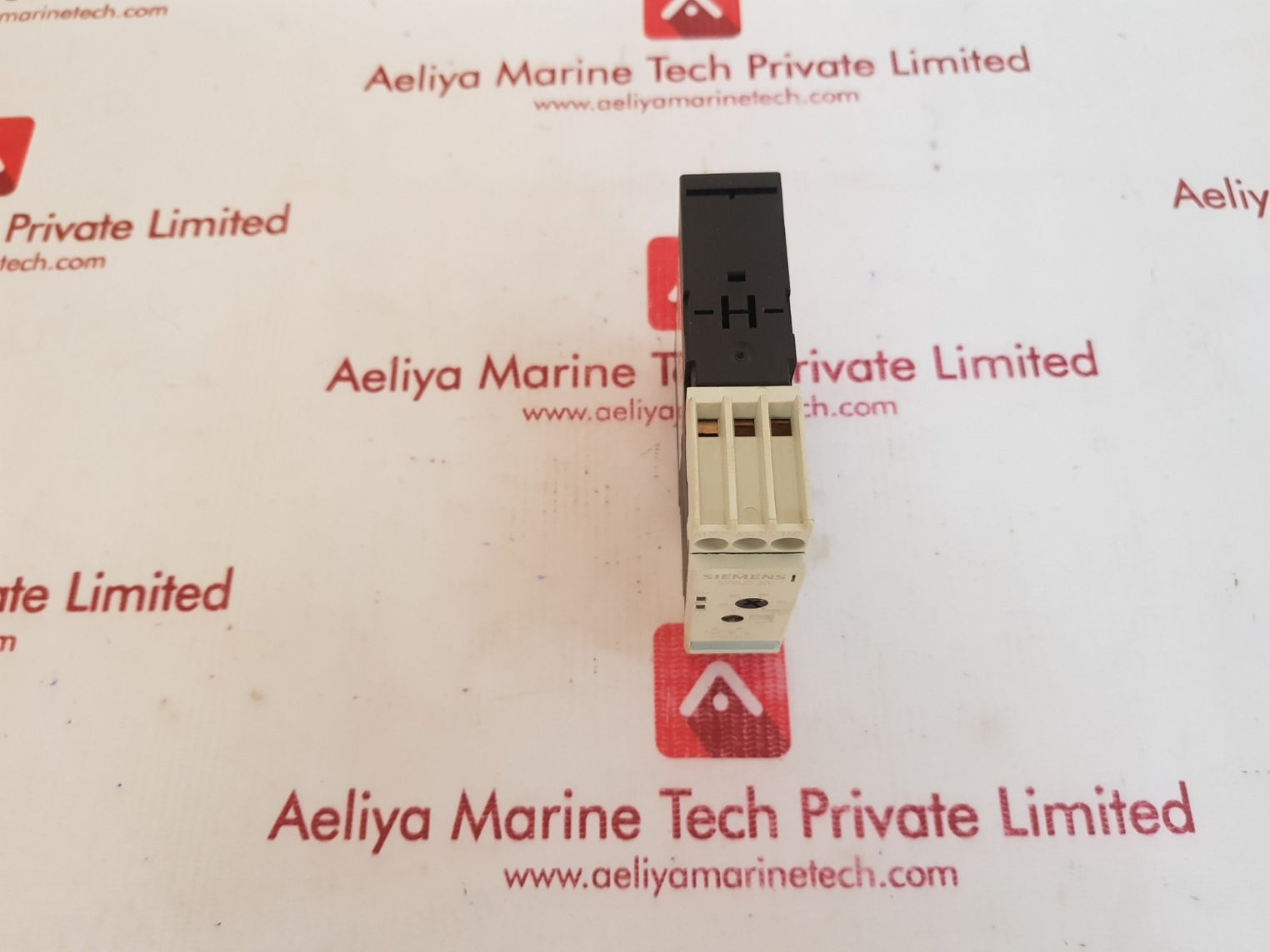 Siemens 3rp1525-1ap30 time relay 250v