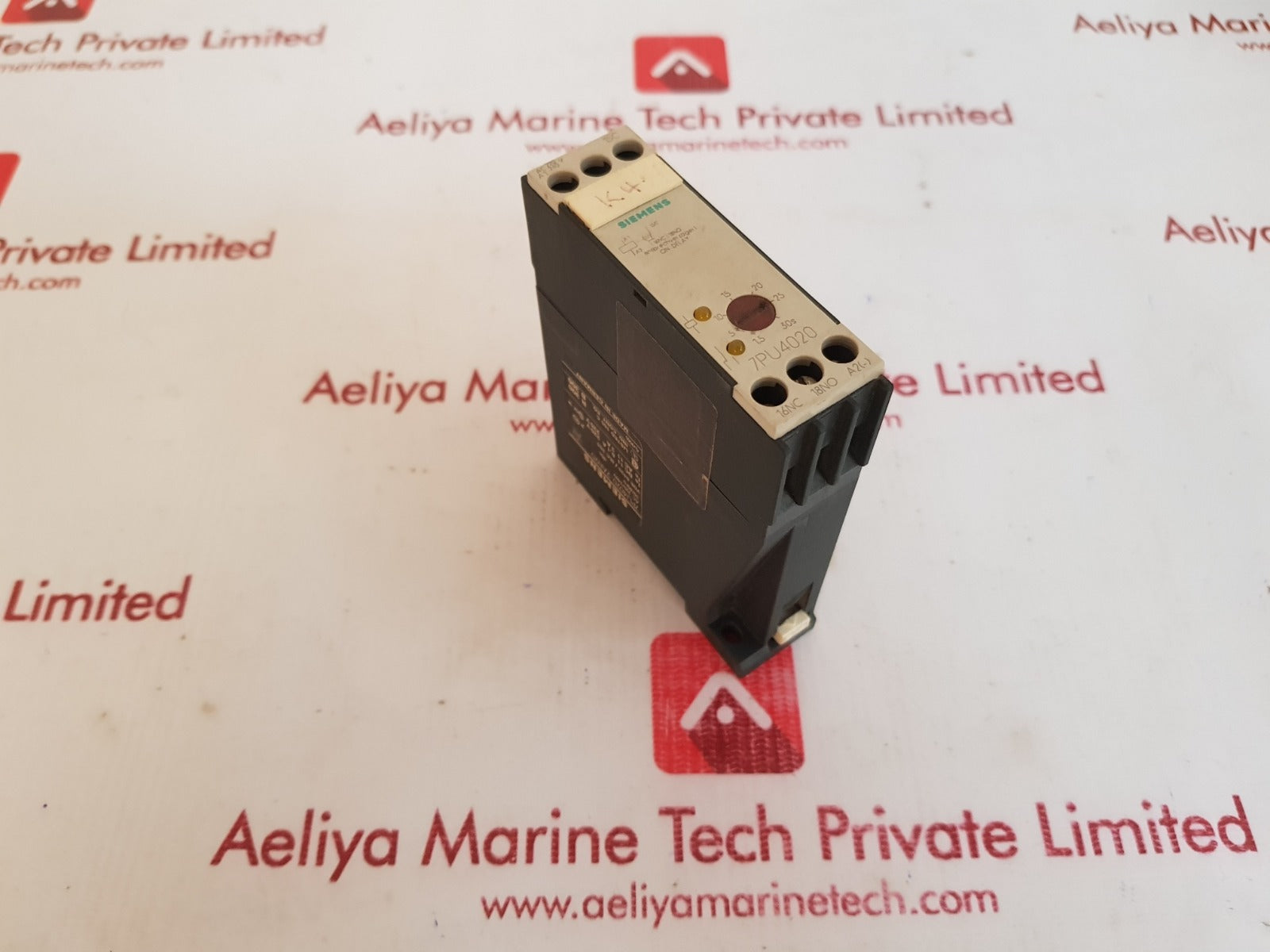 siemens 7pu4020-2an20 time relay 