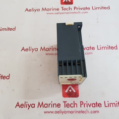 Siemens 7pu4340-2aj30  timing relay