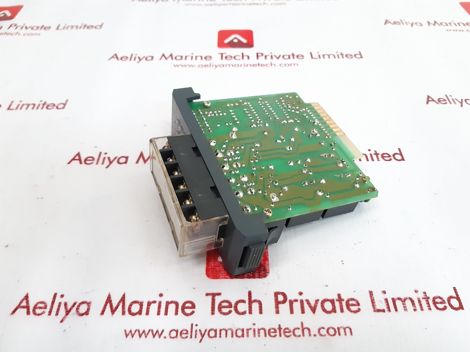 Plc direct d3-08tr relay output