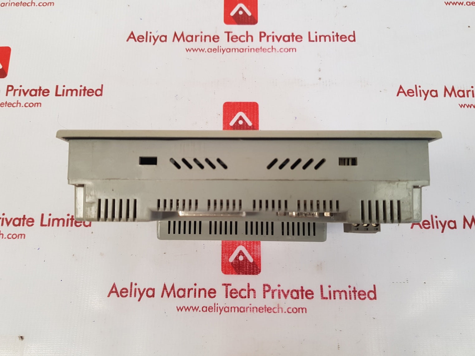 Abb cp430 b control panel 1sbp260183r1001 ver: 10.10.10