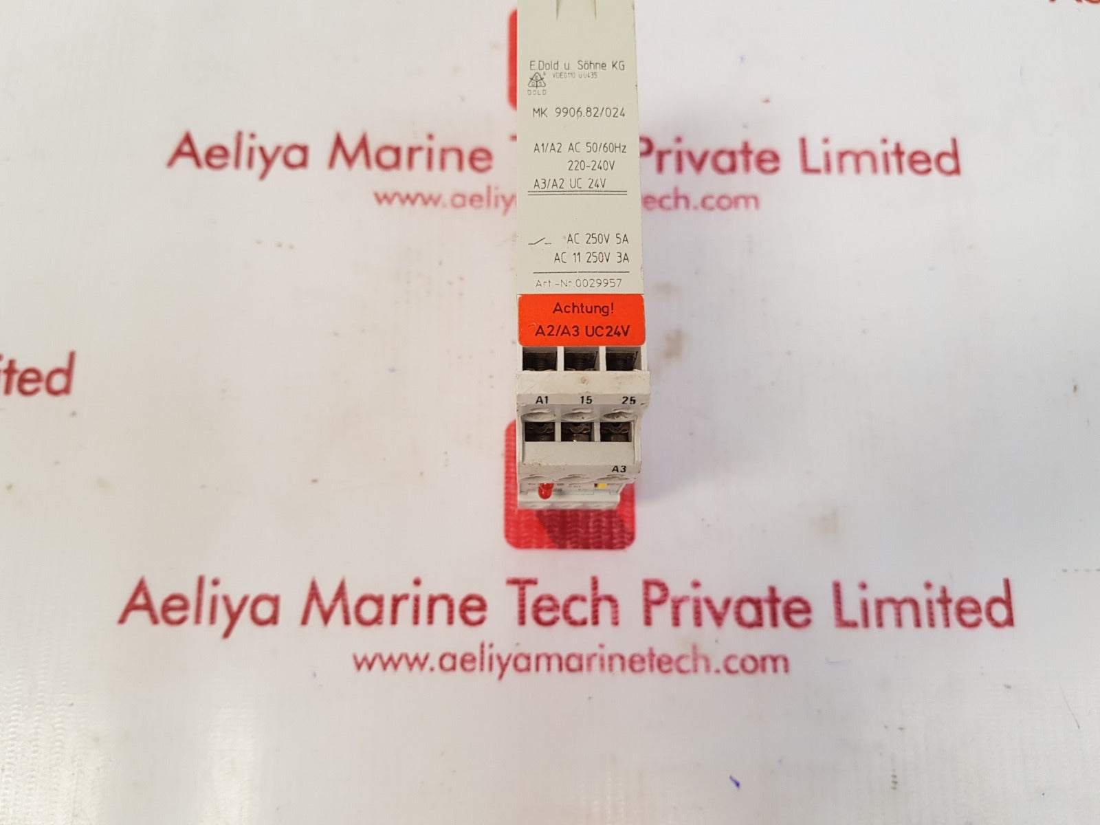 E.dold mk 9906.82/024 relay 220-240v 50/60hz