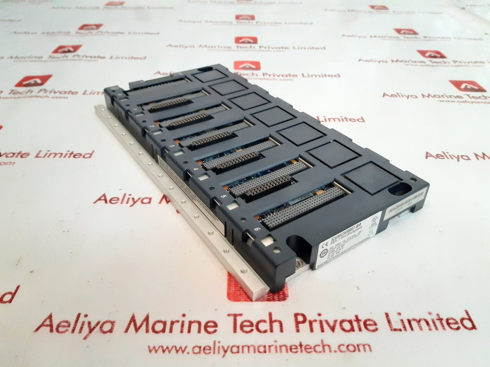Ge ic695chs007-ba rx3i 7-slot backplane
