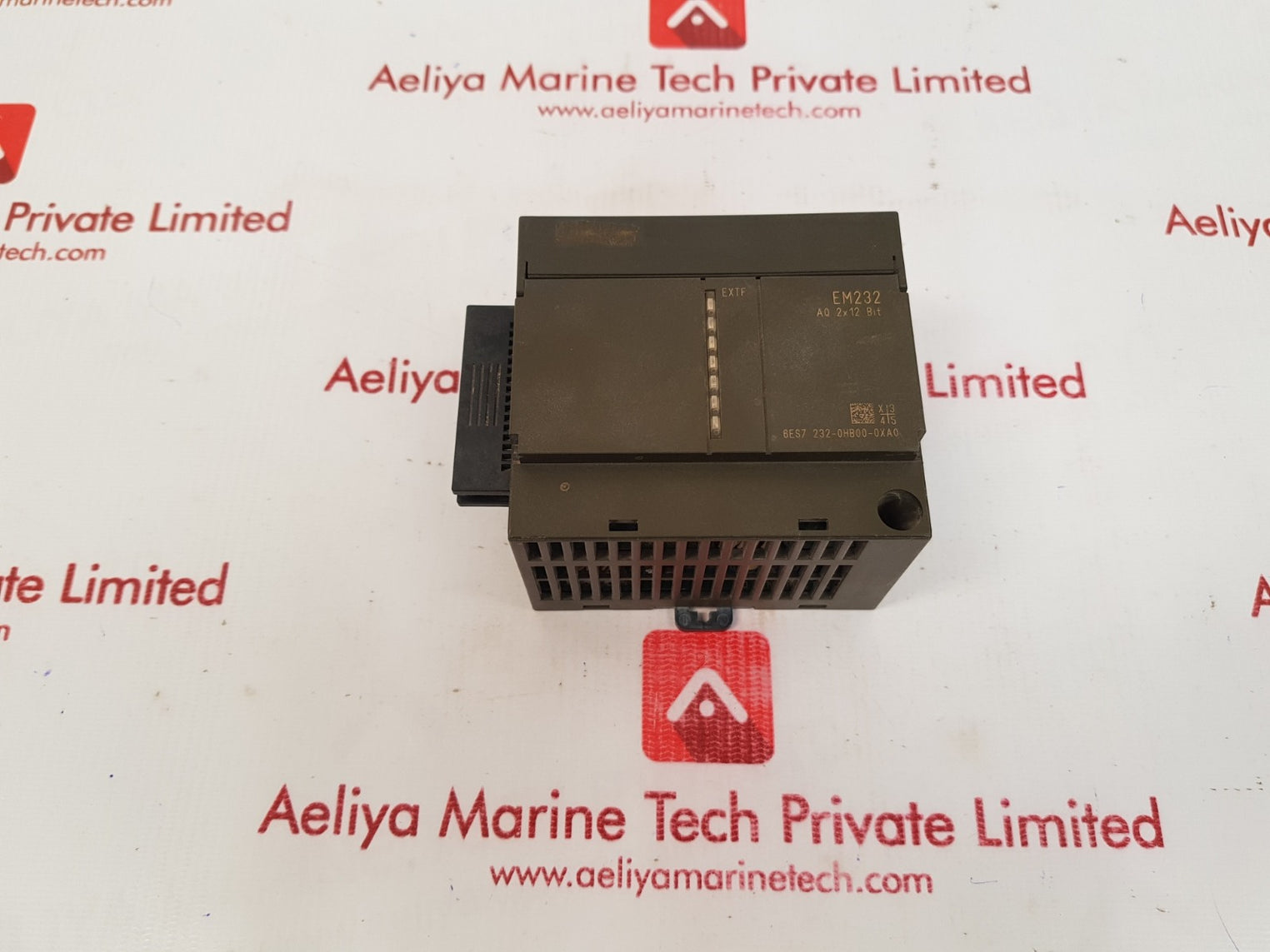 Siemens 6es7 232-0hb00-0xa0 em232 analog output module 