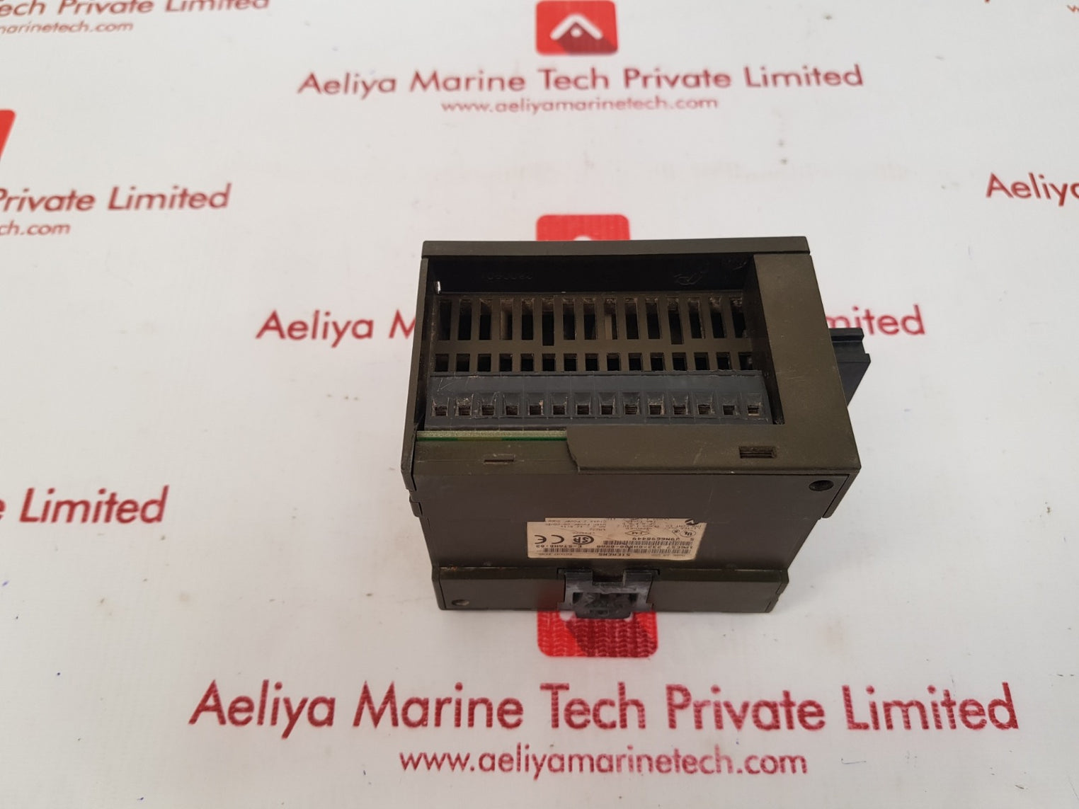 Siemens 6es7 232-0hb00-0xa0 em232 analog output module 