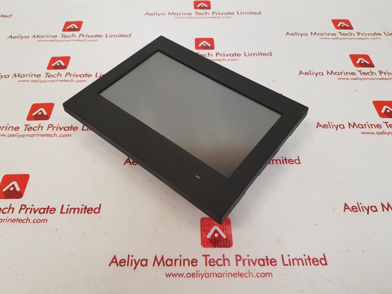 318361p1 display panel