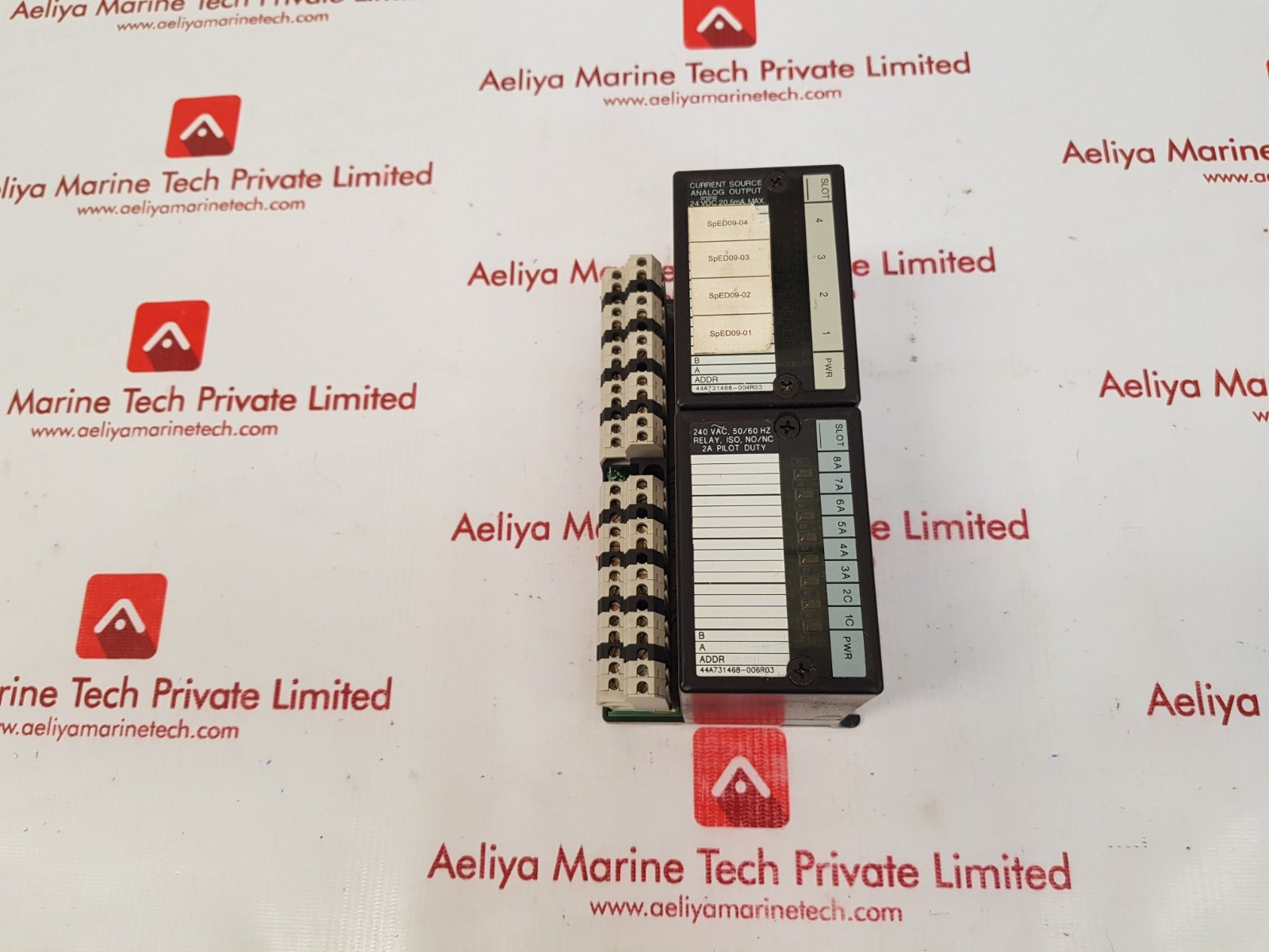 Ge fanuc Ic670alg320a/ic670mdl930h input module with ic670chs002e i/o base 
