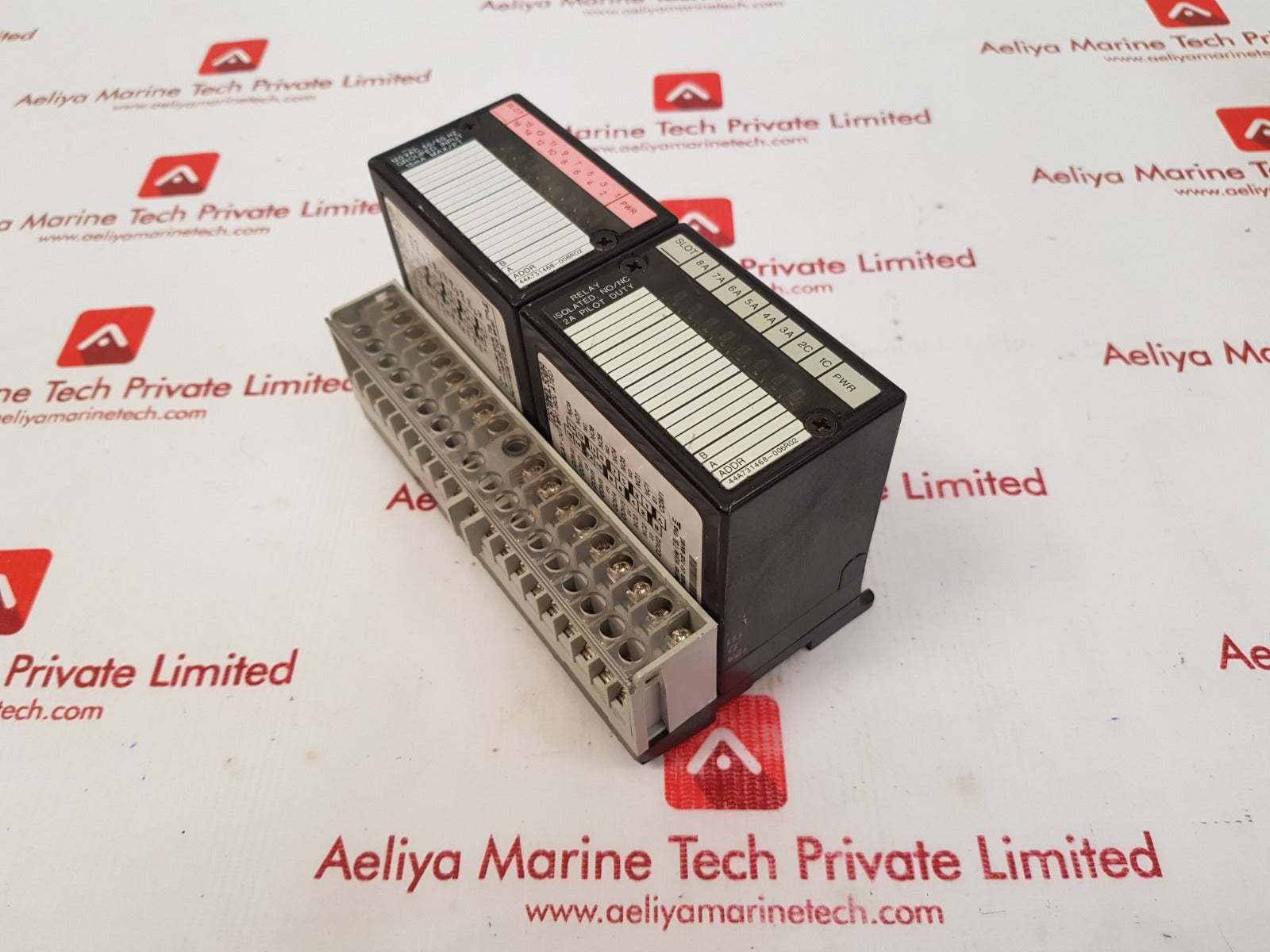 Ge ic670mdl240b/ic670mdl930a module with ic670chs001b i/o base 