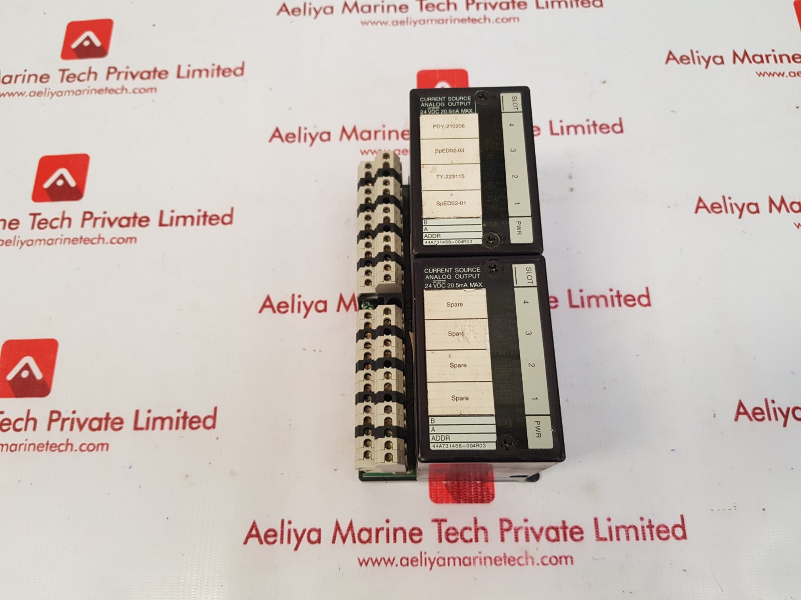 Ge ic670alg320a analog output module with ic670chs002e i/o base