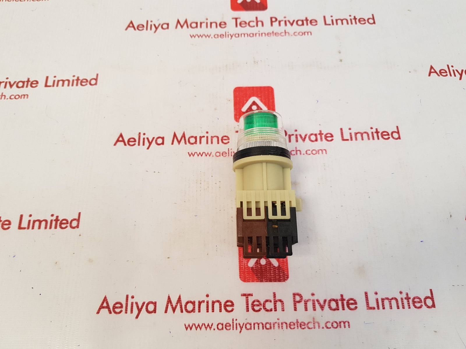 Fuji electric ah30-l4-0160 command switch