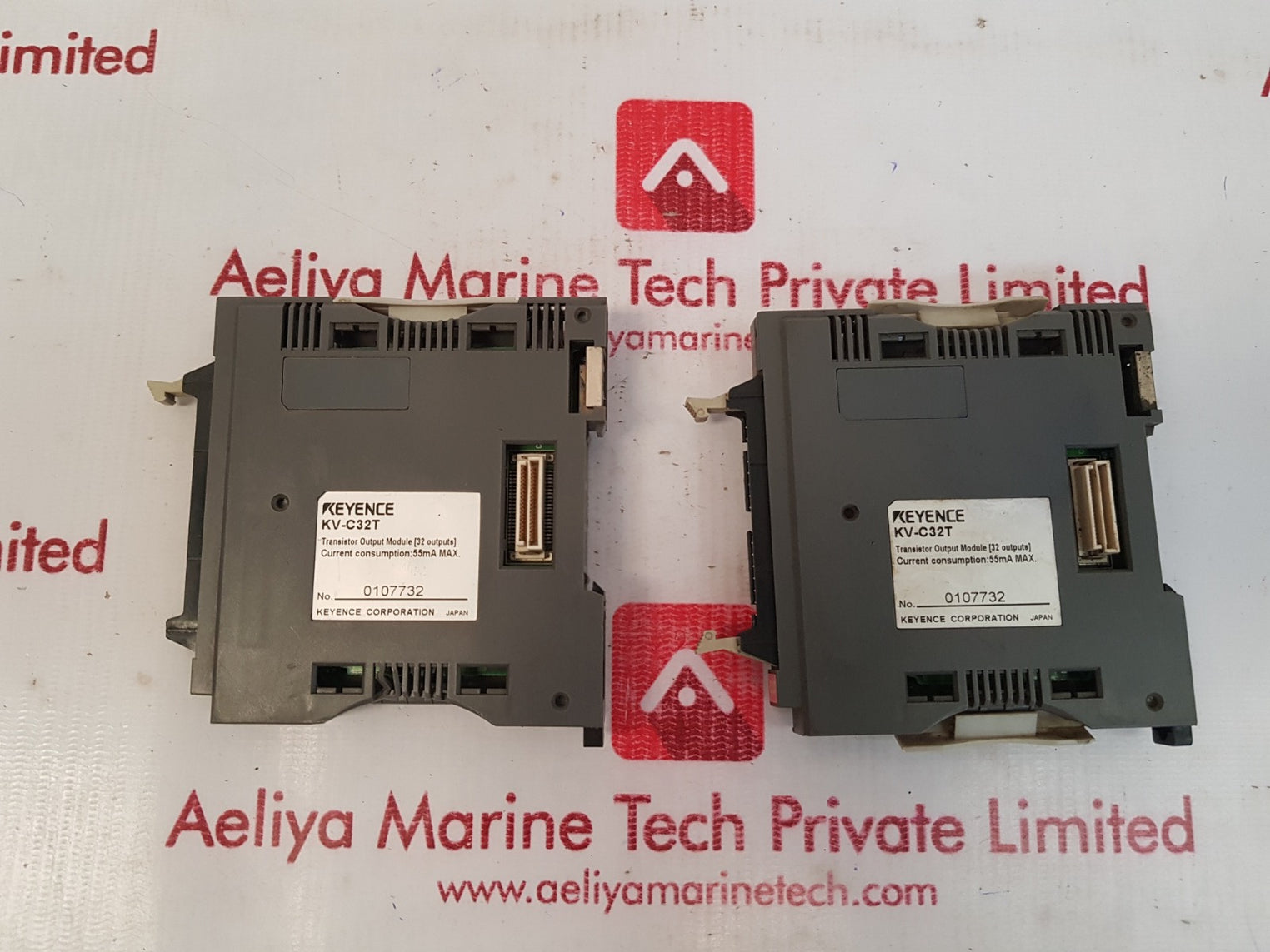 Keyence kv-c32t programmable controller output module