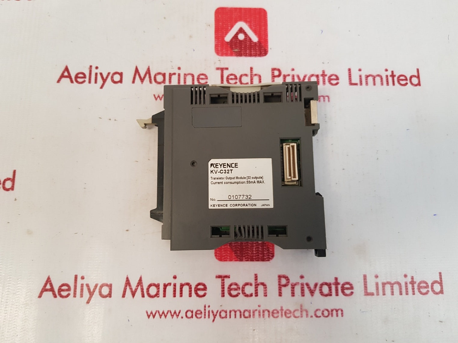 Keyence kv-c32t programmable controller output module