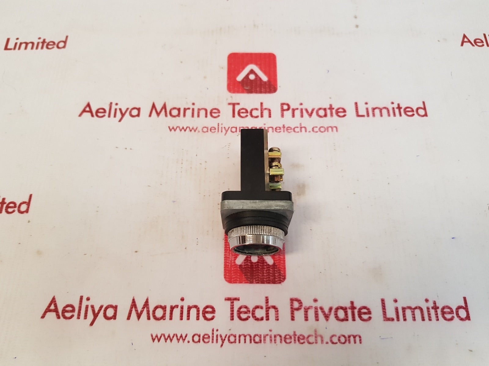 Maruyasu dengyo cp-1b pushbutton switch