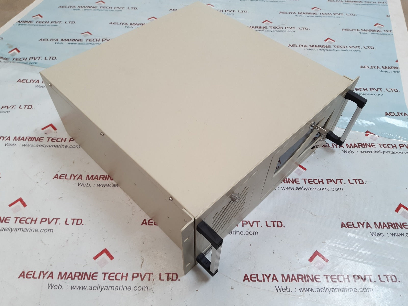 Mitac mch-206 19" industrial rack - mount chassis series