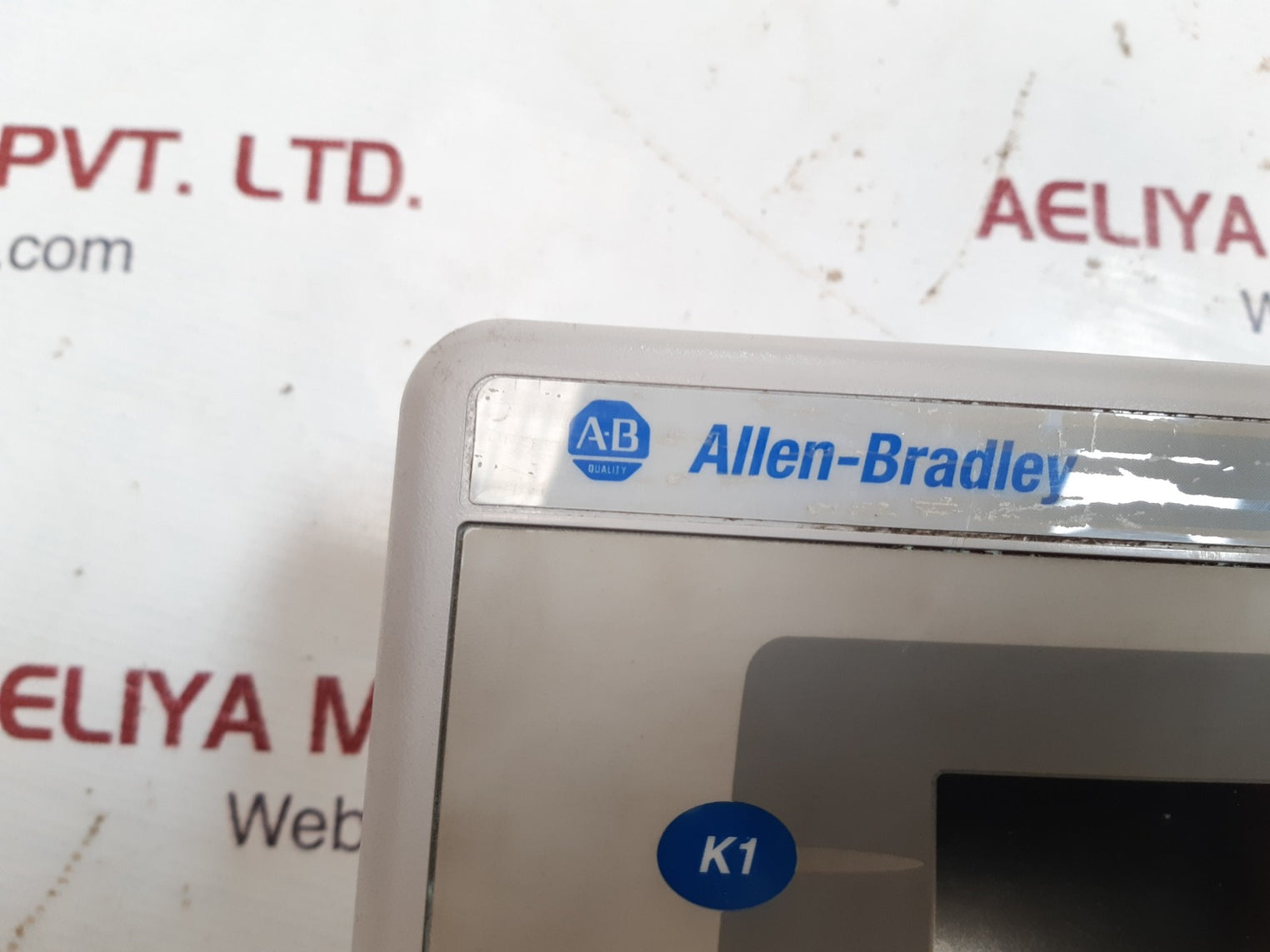 Allen-bradley 2711p-rdb15c ser.B panel view plus 1500 2711p-rp1a ser.G