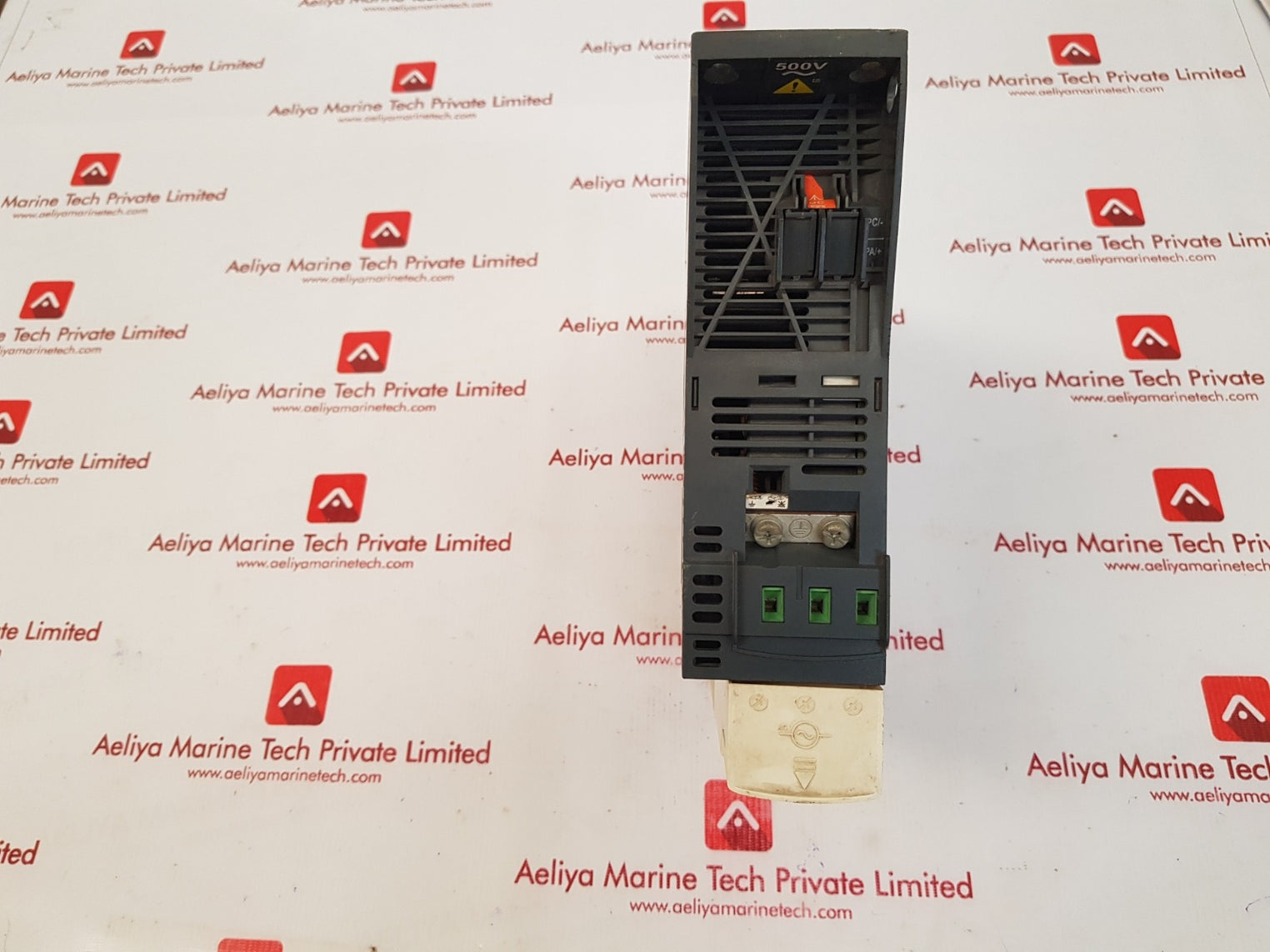 Schneider electric atv32hu40n4 altivar variable speed drive 