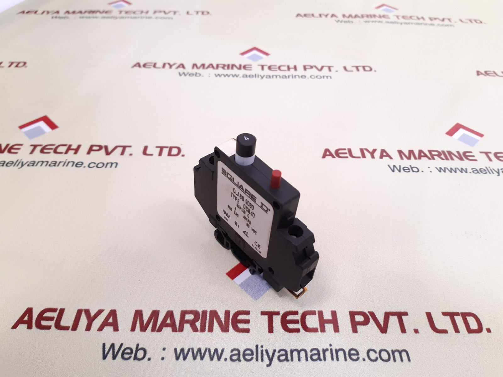 Square D 9080 gcb40 circuit breaker 