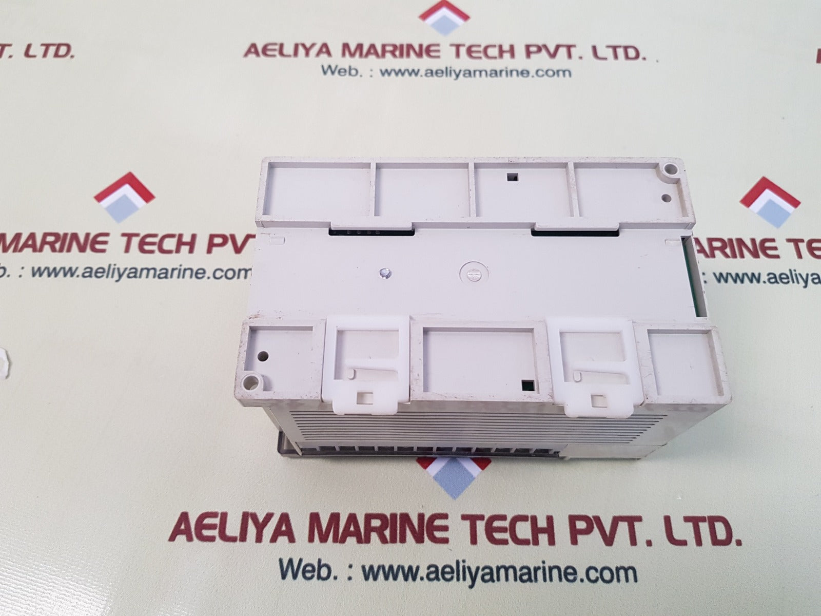 Mitsubishi fx2n-32mt-ess/ul programmable controller 
