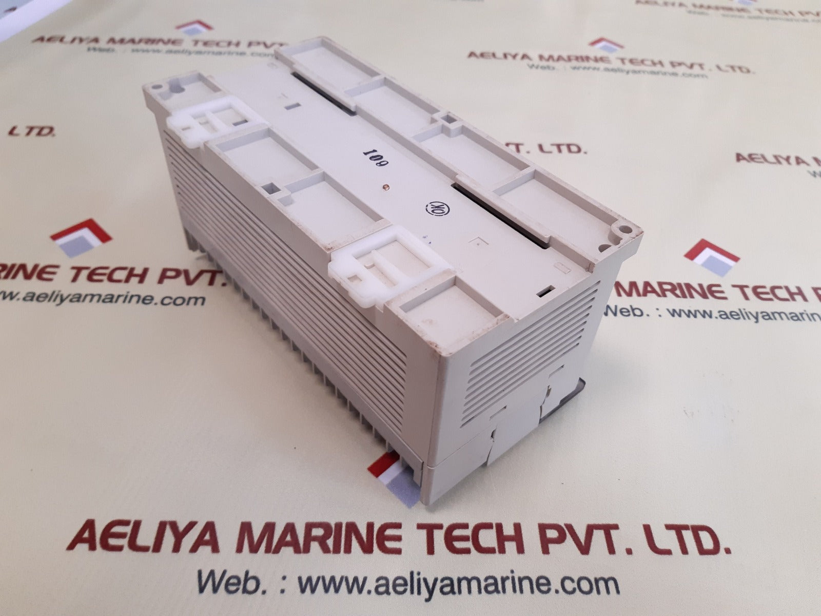 Mitsubishi fx0n-60mt-dss programmable controller