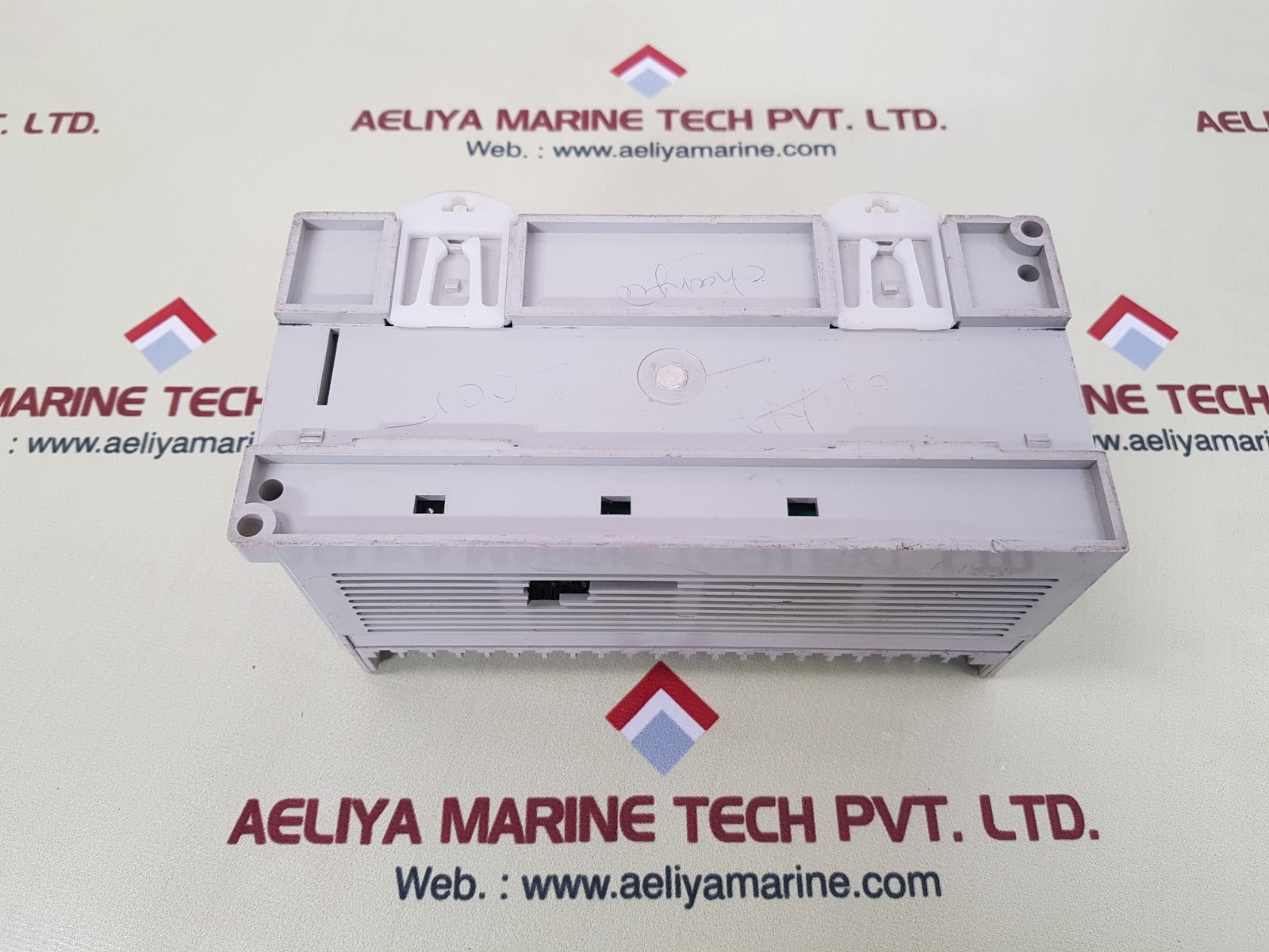Delta dvp60es00r2 programmable controller