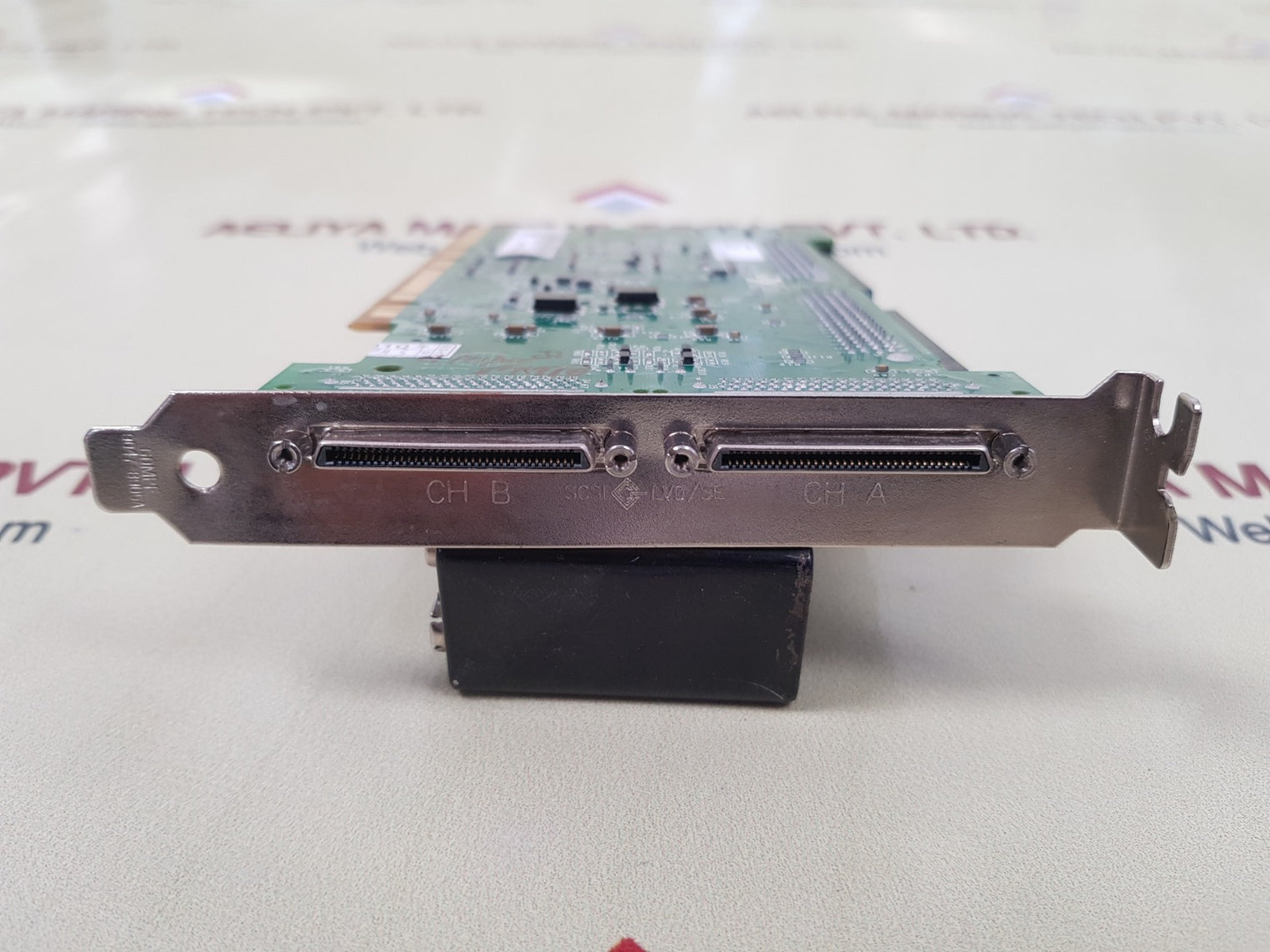 Adaptec scsi card 39320a interfcae card asc-39320a/dell