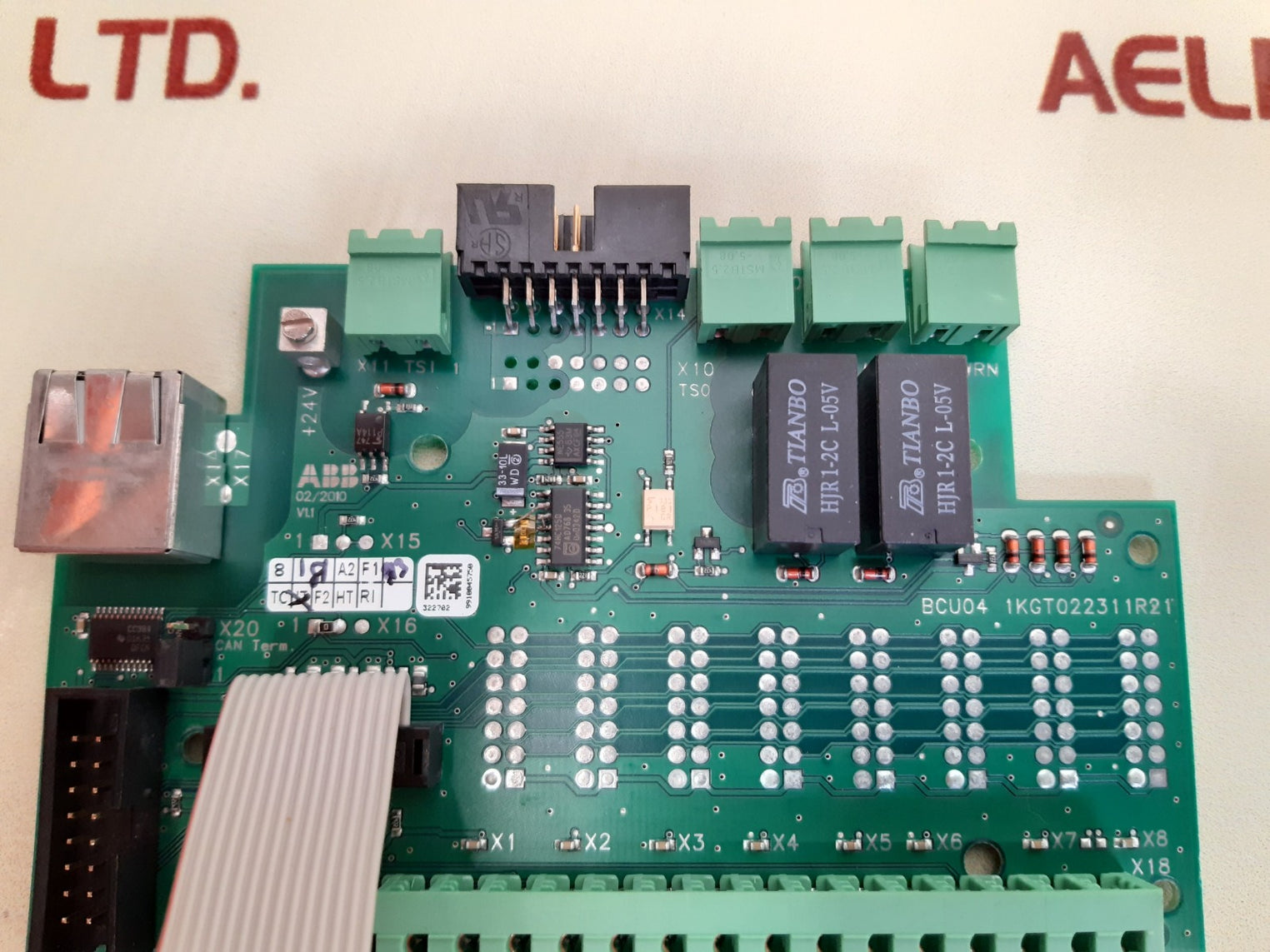 Abb 1kgt022300r0001 bus connection unit bcu04r1