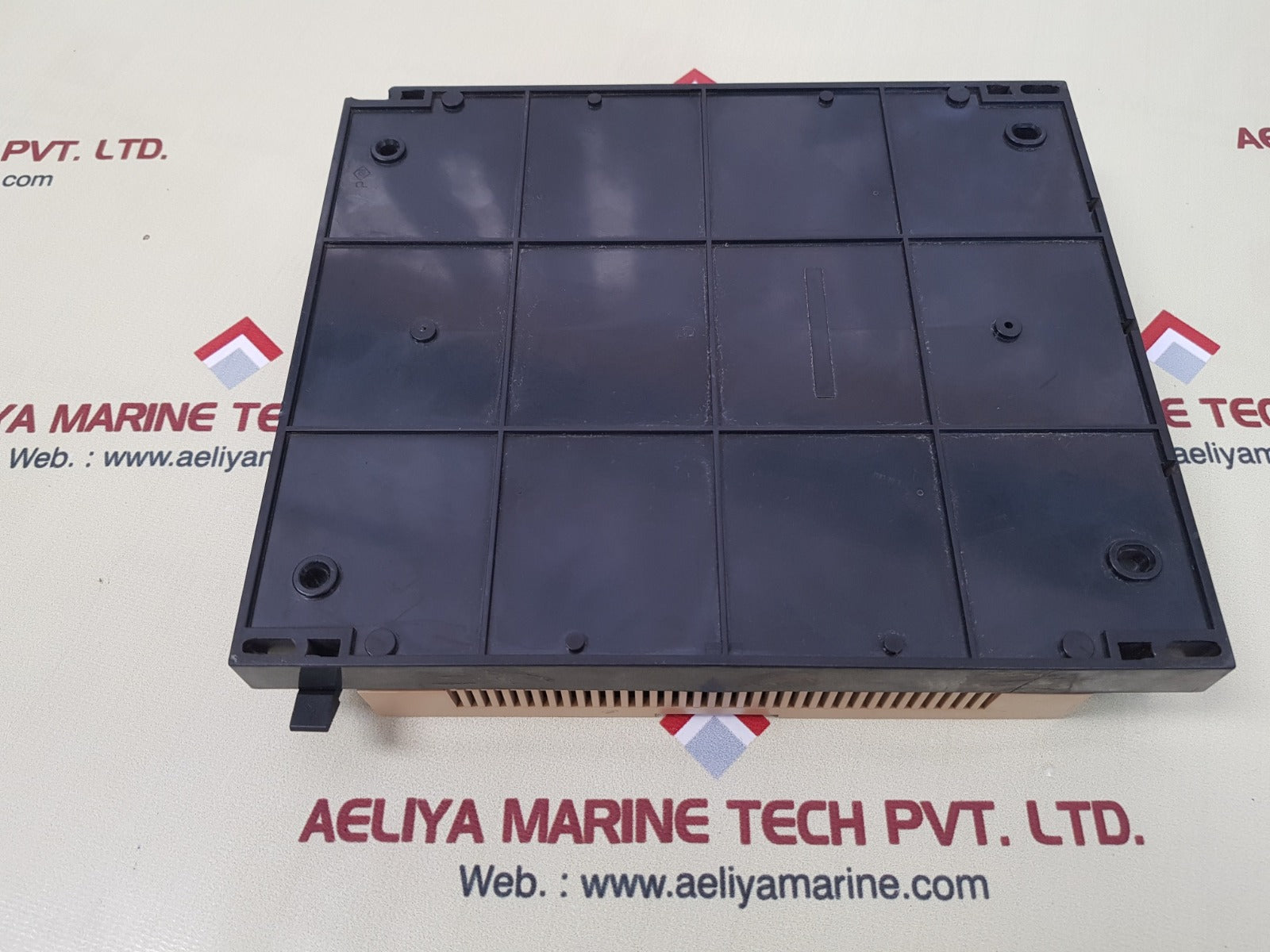 Omron c20-si221 3g2c7-si221 i/o unit 24vdc 7ma 